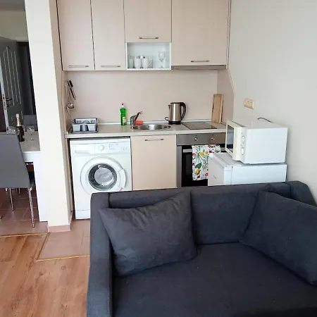 Apartamento Cozy In Grand Noks With Sea View Sveti Vlas