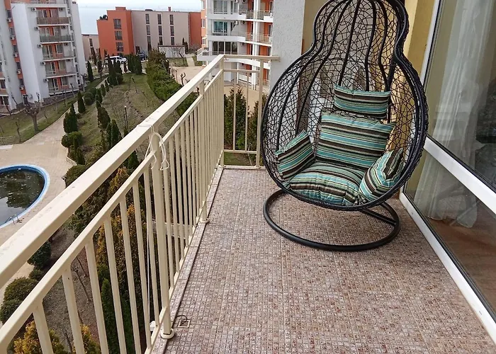 Cozy In Grand Noks With Sea View Апартамент *